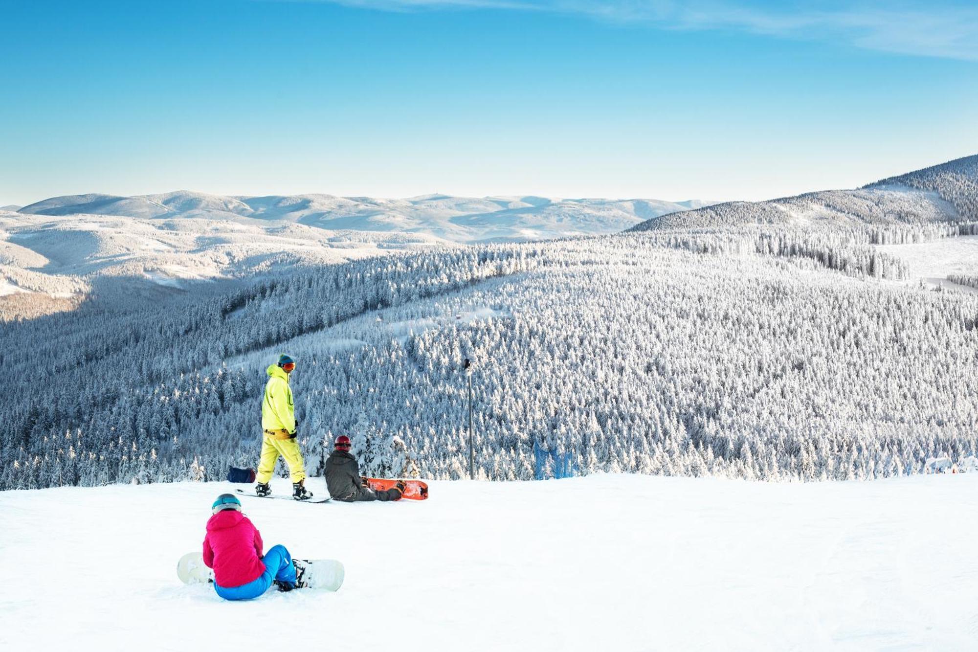 Panorama Ski, Bike, Spa & Restaurant - Czarna Gora Resort Stronie Śląskie Exteriör bild